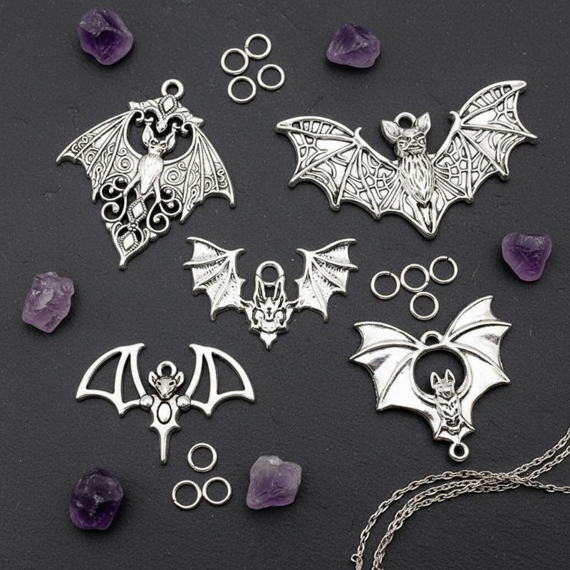 Cosplay Bat Prop - # Set di 4 Ciondoli Gotici