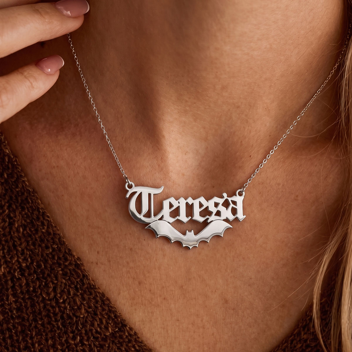 Collana Personalizzata in Acci - Cosplay Bat Prop recensione e prezzo